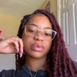 Meet your Posher, Cecelia